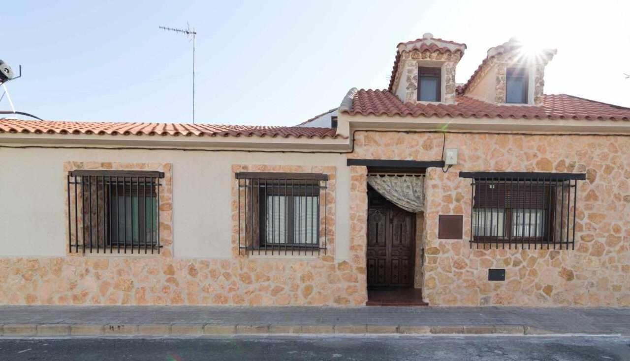 Casa Rural La Del Alba Seria Argamasilla de Alba Εξωτερικό φωτογραφία